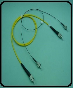 e2-2-07 fa: 싱글 모드 편광유지 패치코드 (PM PATCHCORD) LC-PC to LC-PC  0.9 자켓 -1M